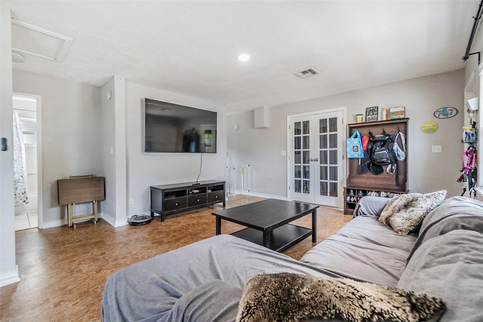 Image 4 of 23 For 6816 13th Street N