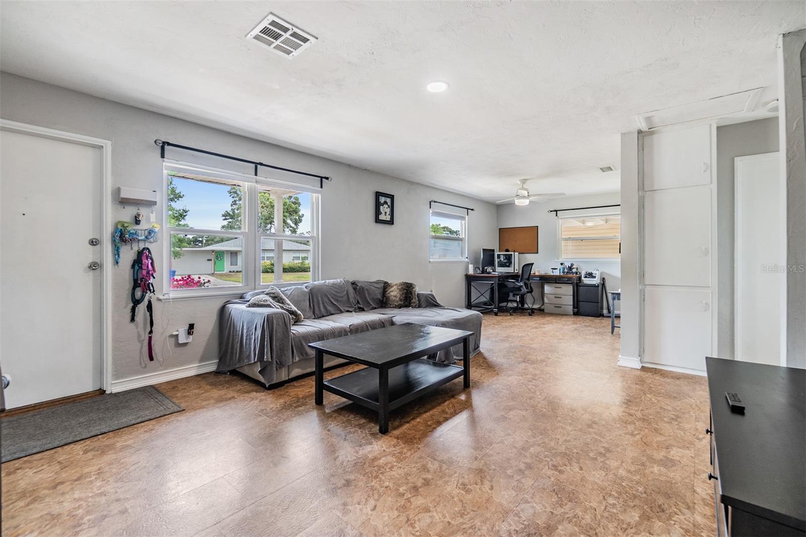 Image 5 of 23 For 6816 13th Street N
