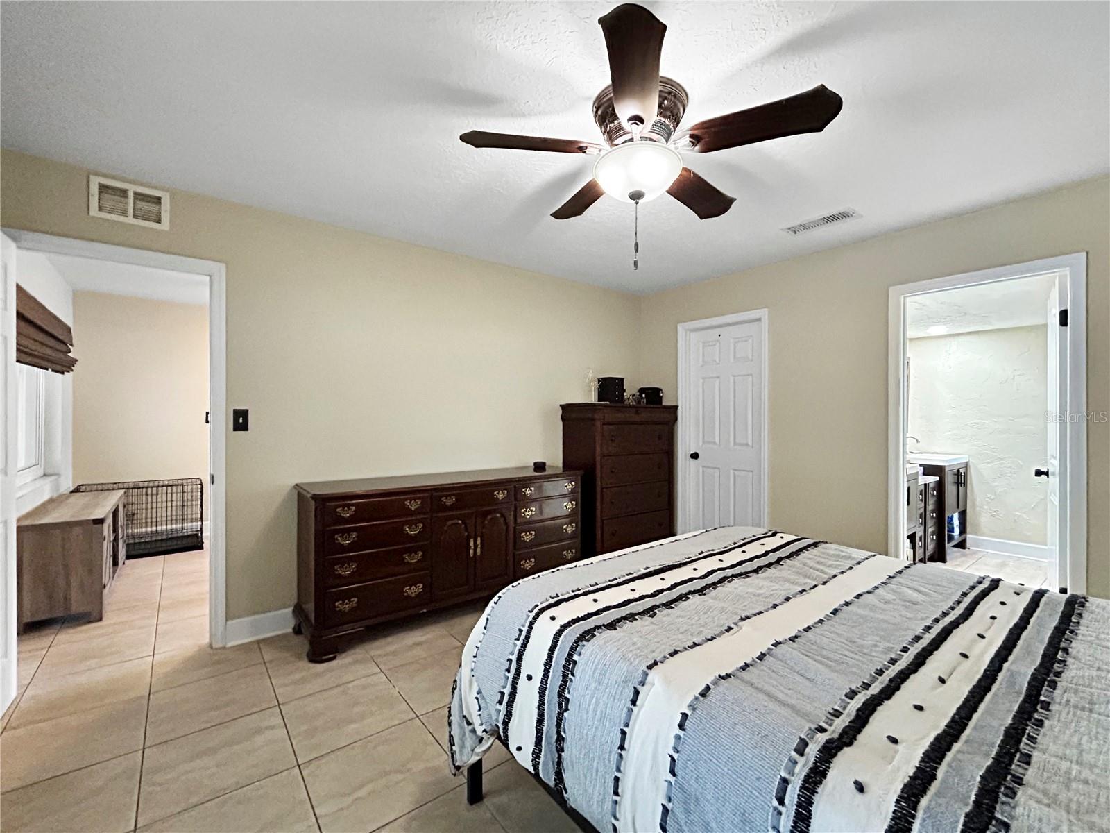 Image 8 of 14 For 3508 Yale Circle