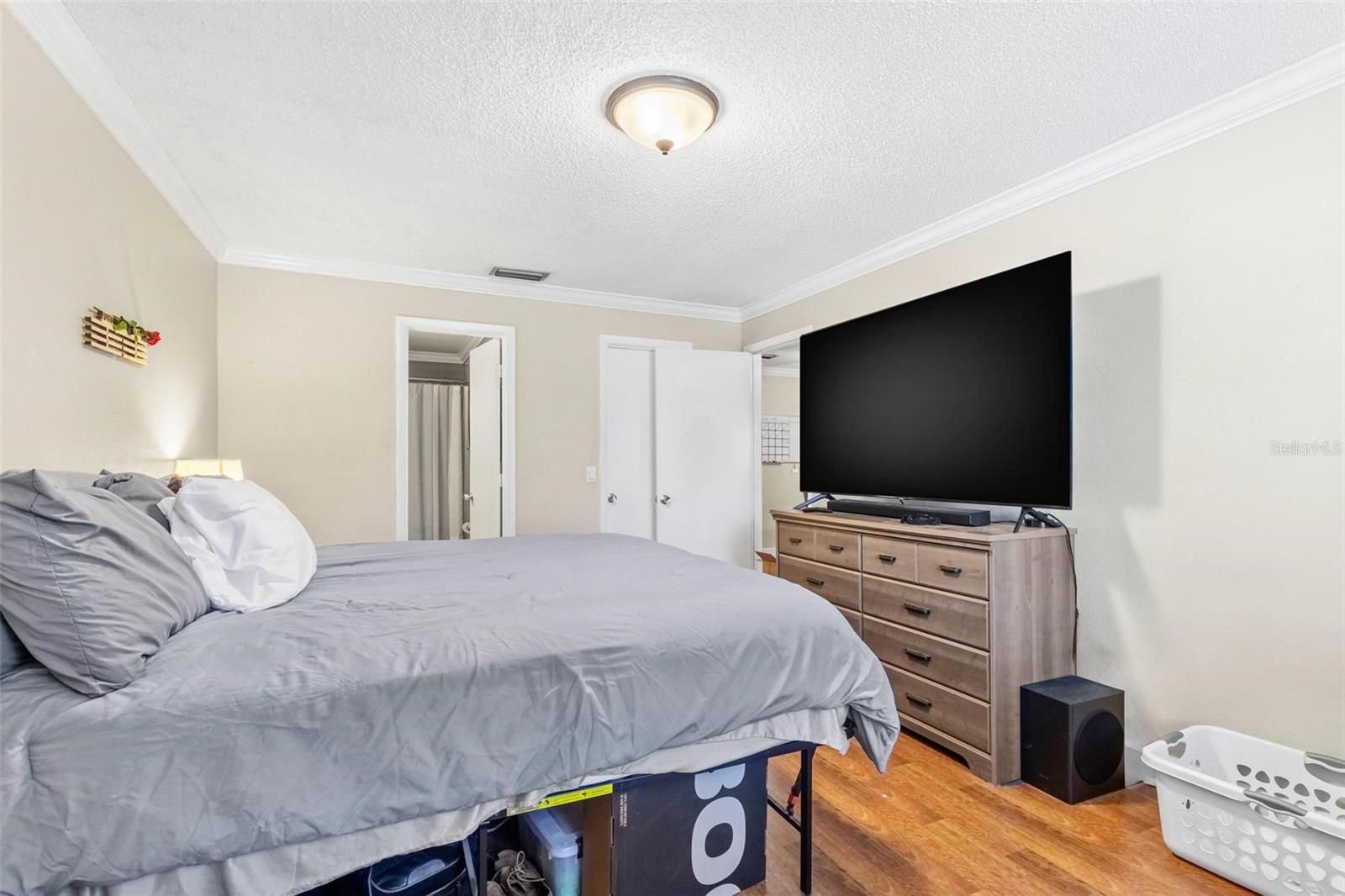 Image 11 of 30 For 3823 Oak Drive K22