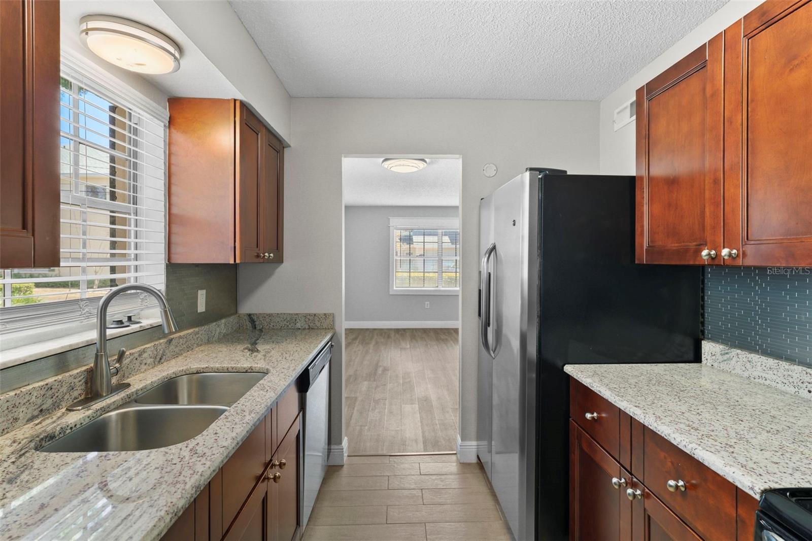 Image 12 of 24 For 2207 Carolina Avenue 7
