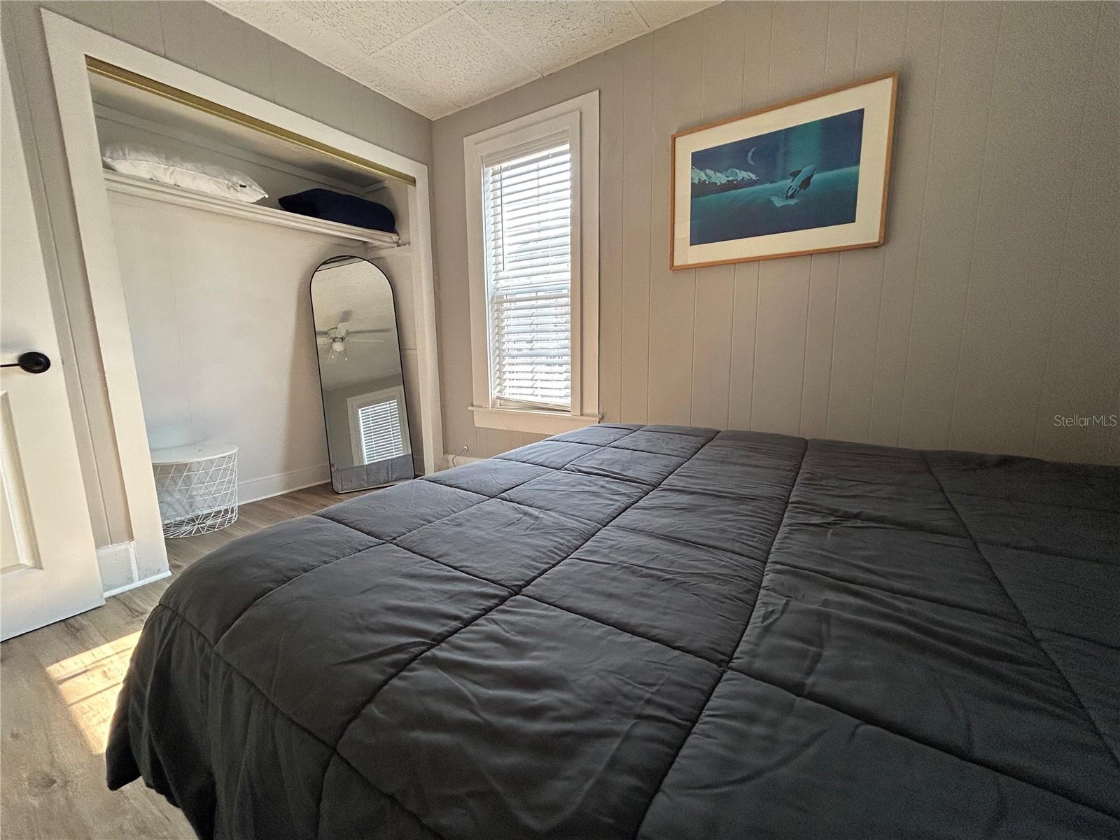 Image 21 of 29 For 943 7th Street N