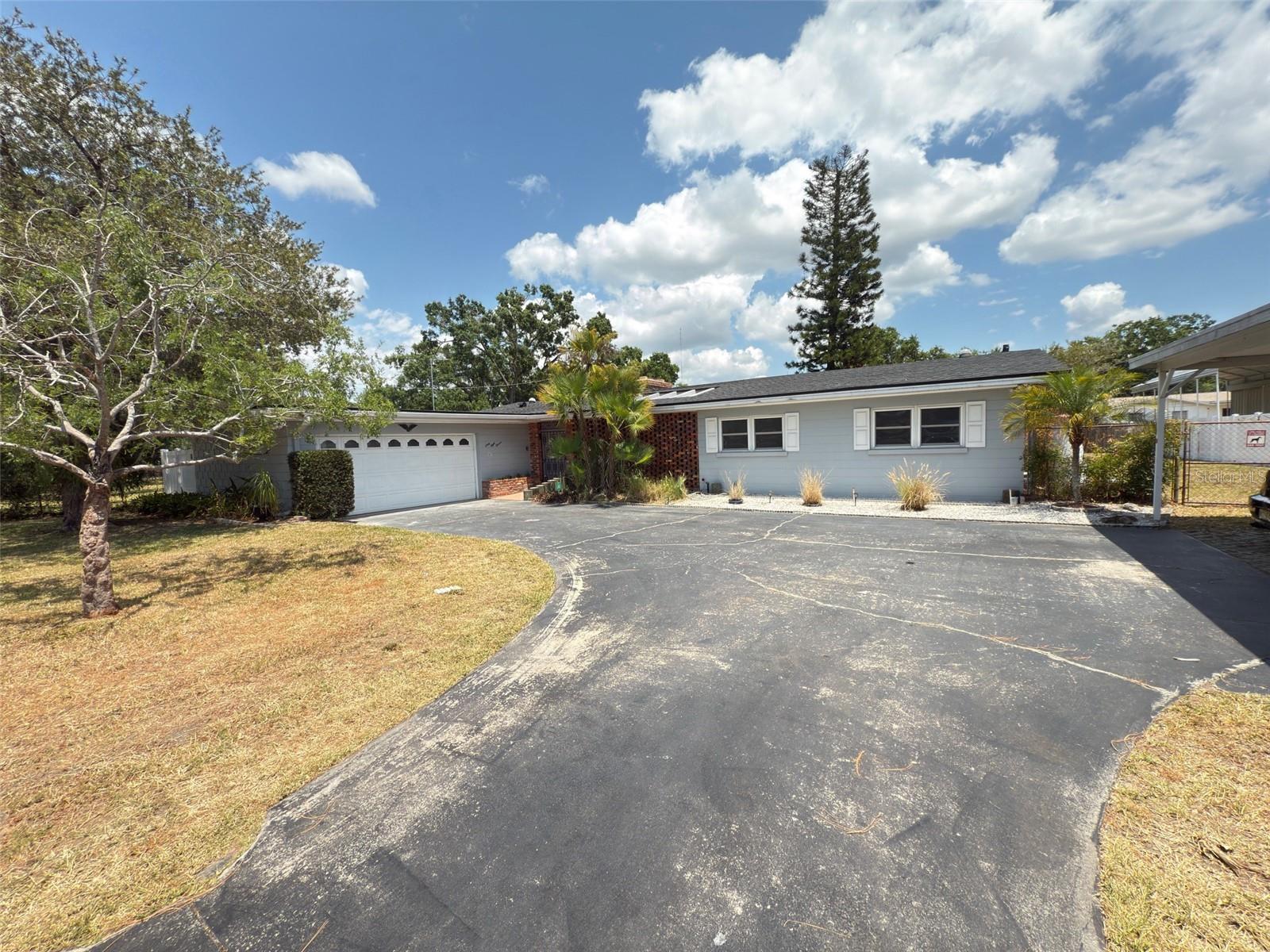 Image 4 of 30 For 6811 Himes Avenue