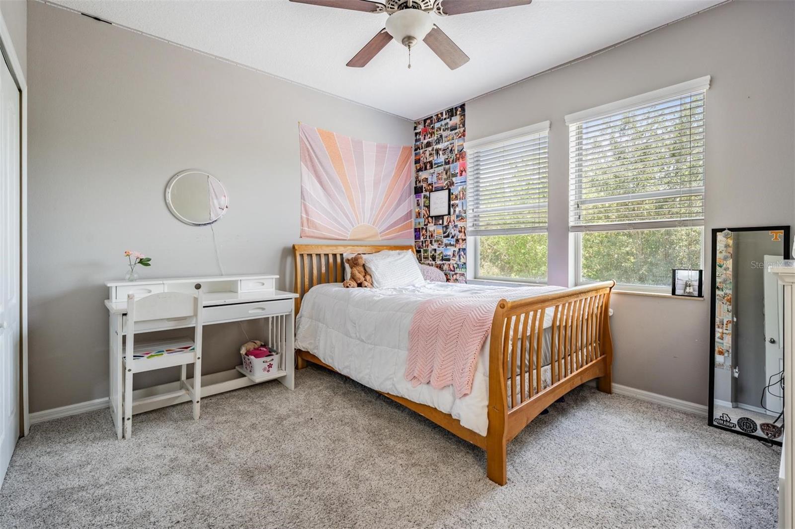Listing photo id 27 for 4094 Windcrest Drive