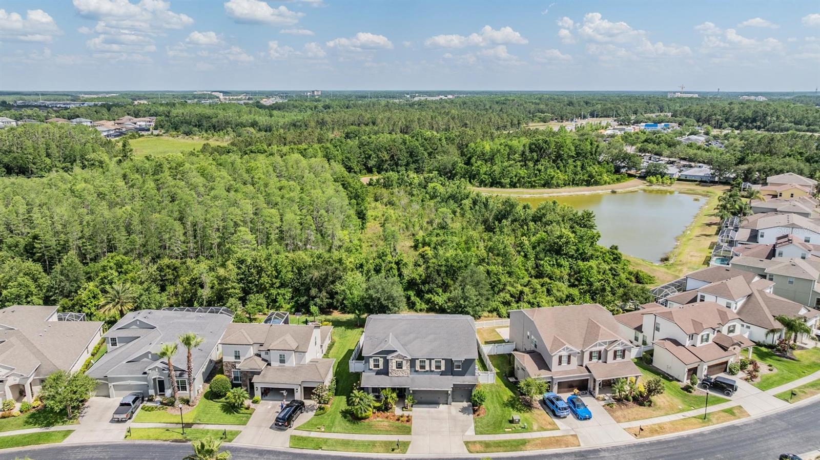 Listing photo id 53 for 4094 Windcrest Drive