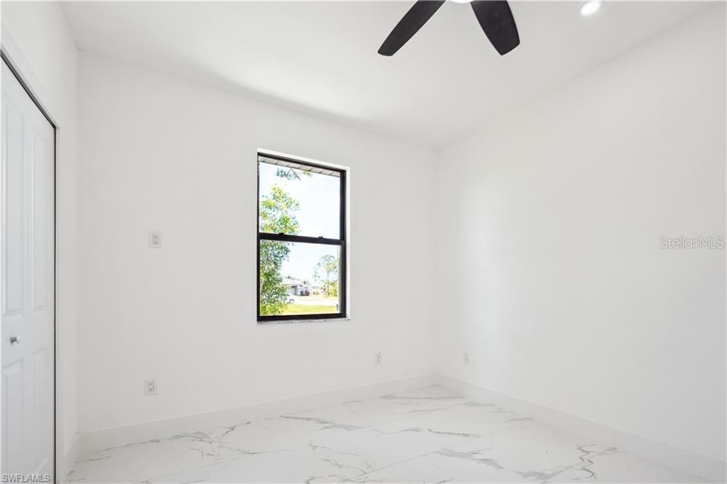 Image 10 of 20 For 4309 38th Avenue