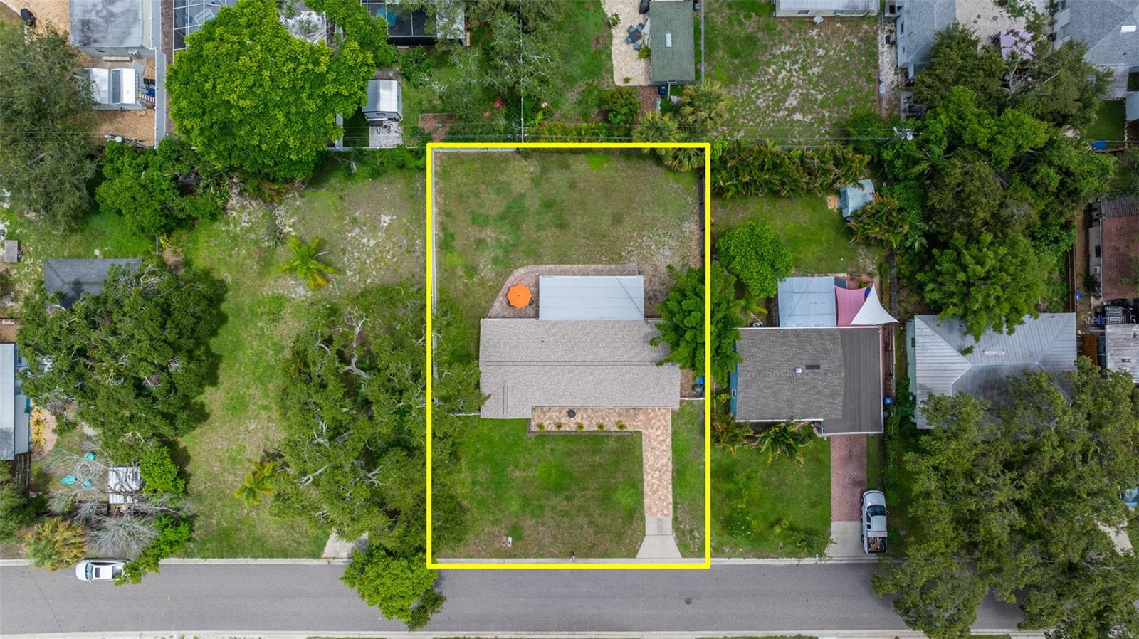 Image 3 of 33 For 522 Norfolk Street