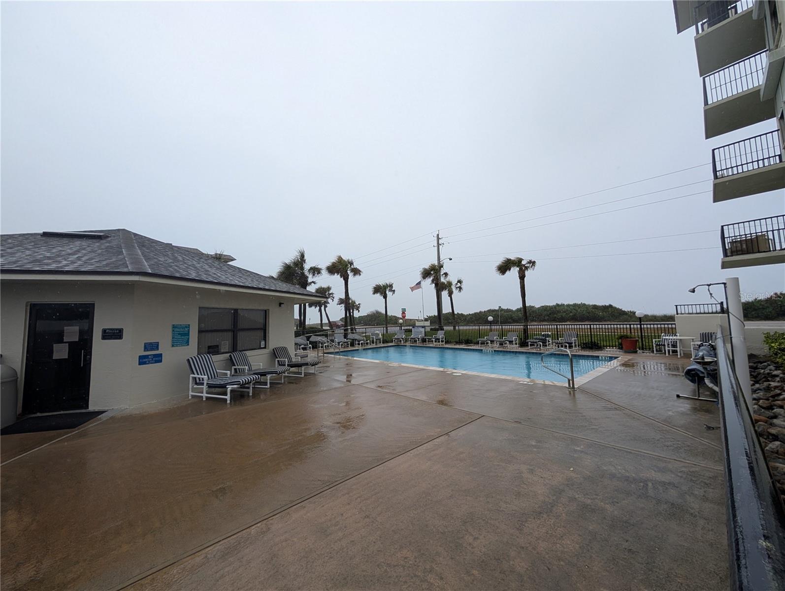 Image 14 of 18 For 3100 Ocean Shore Boulevard 101