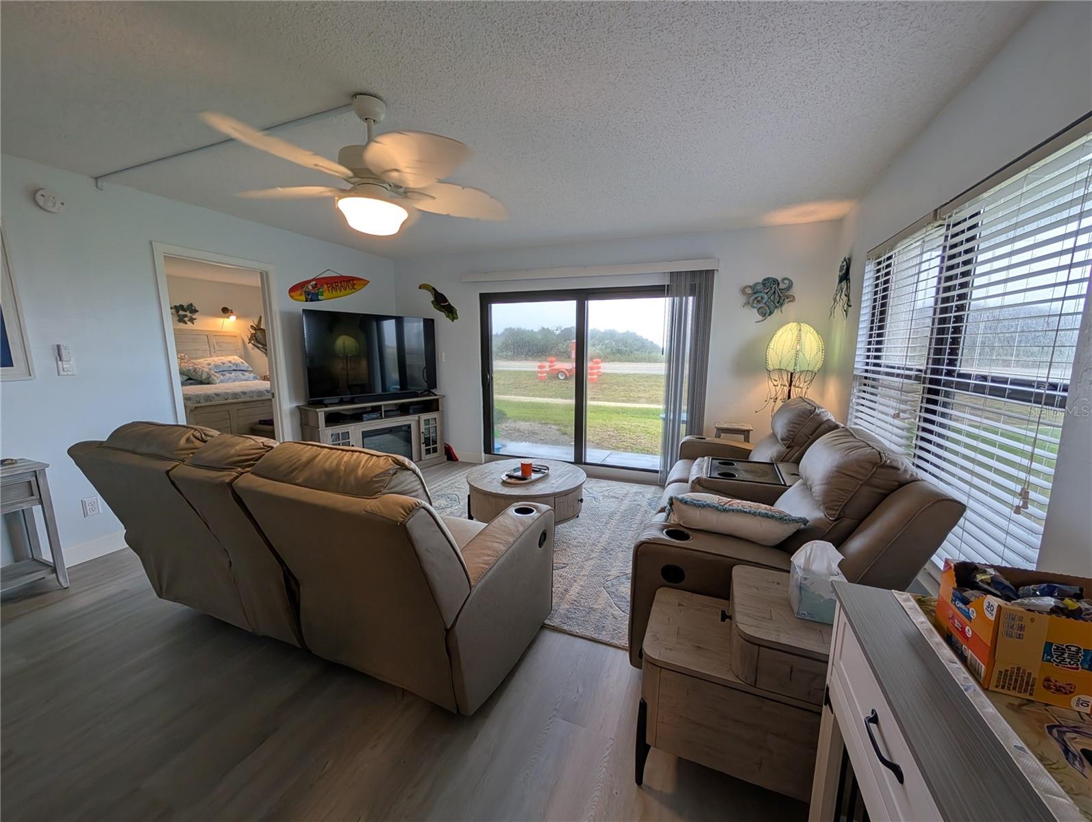Image 7 of 18 For 3100 Ocean Shore Boulevard 101