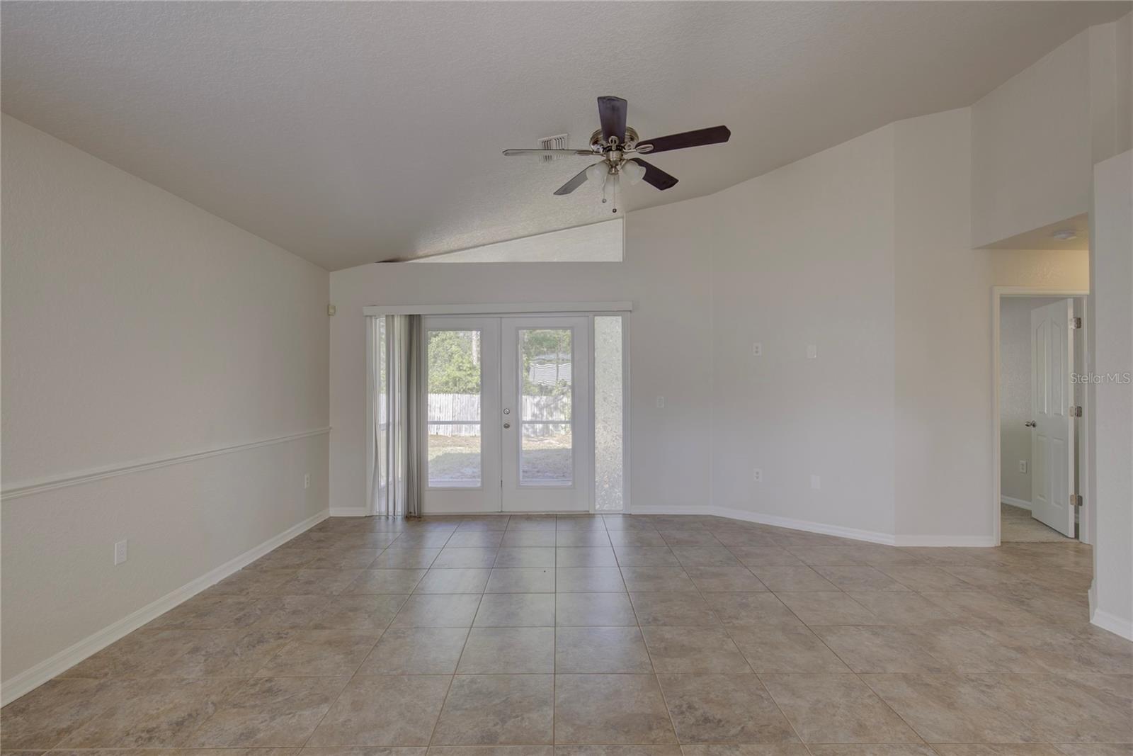 Image 12 of 29 For 18918 Emerald Ridge Drive