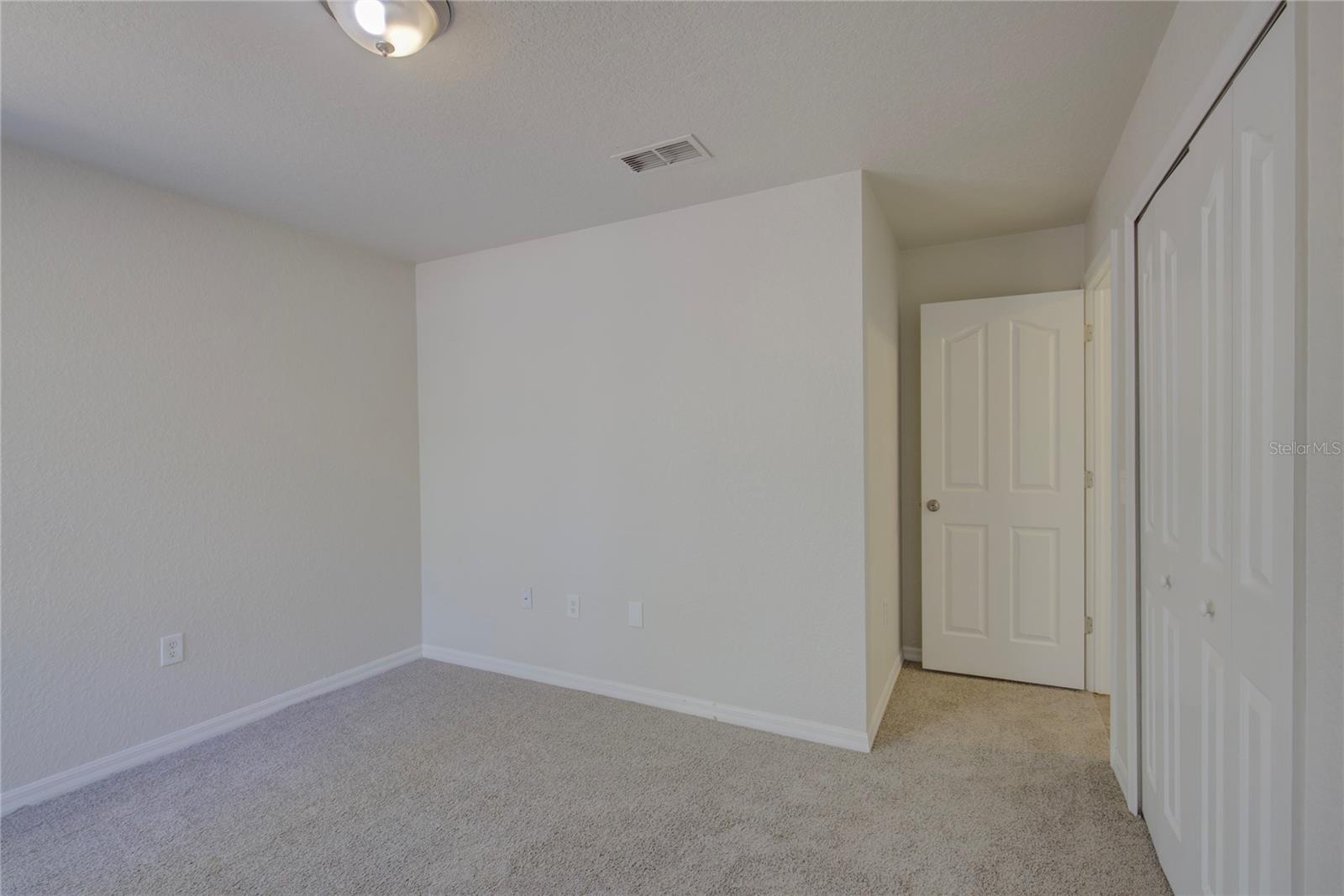 Image 13 of 29 For 18918 Emerald Ridge Drive