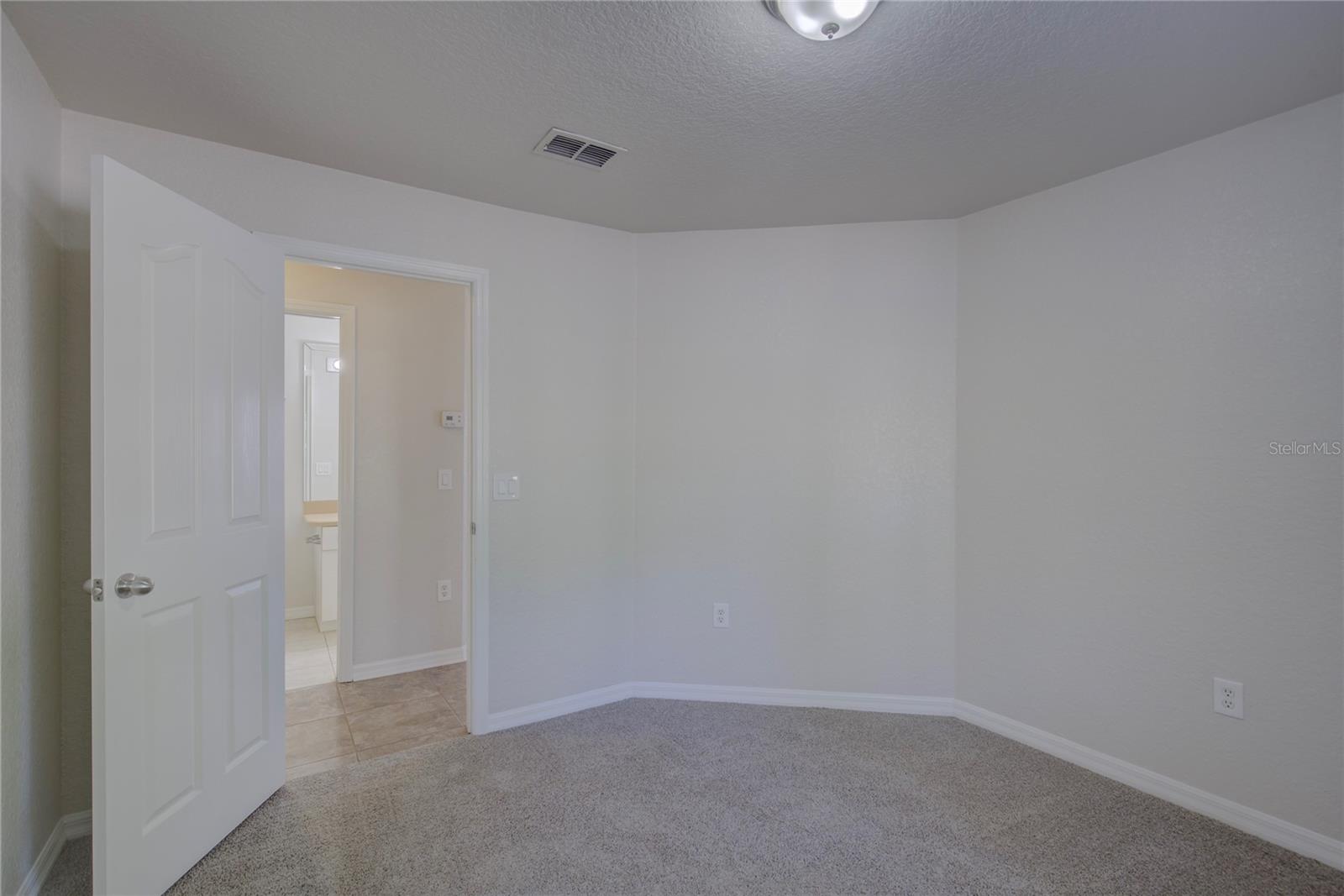 Image 15 of 29 For 18918 Emerald Ridge Drive