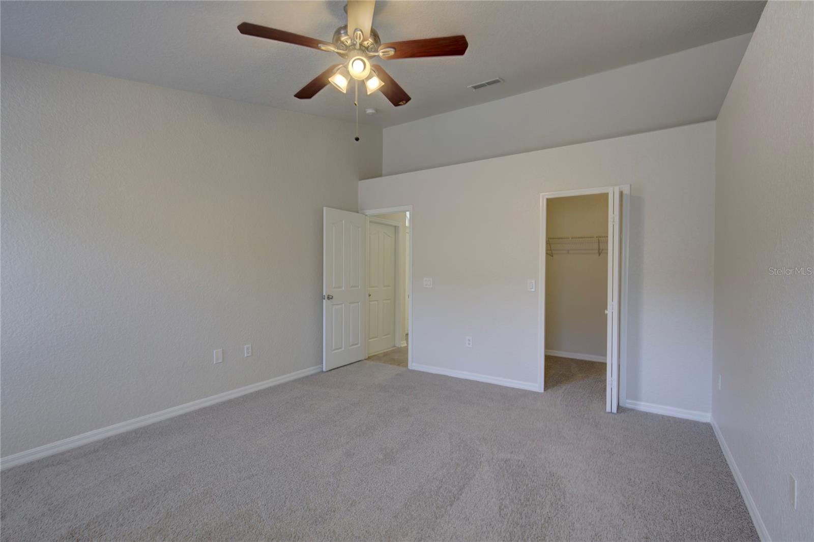 Image 17 of 29 For 18918 Emerald Ridge Drive