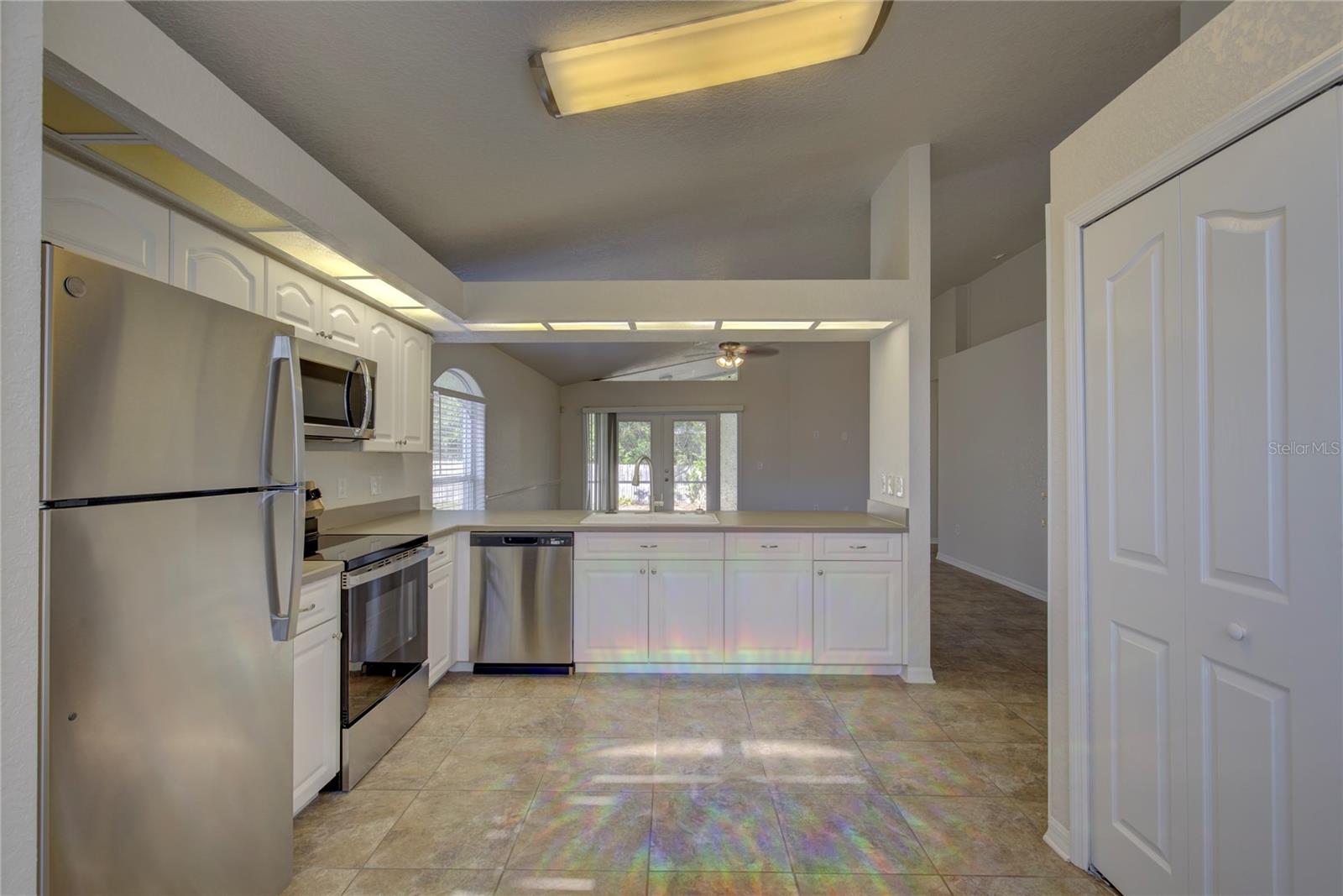 Image 6 of 29 For 18918 Emerald Ridge Drive