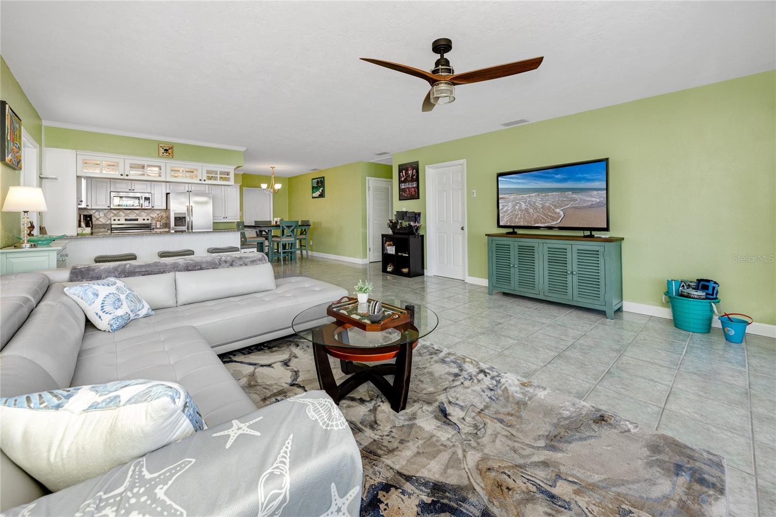 Image 14 of 51 For 11215 3rd Street E 1