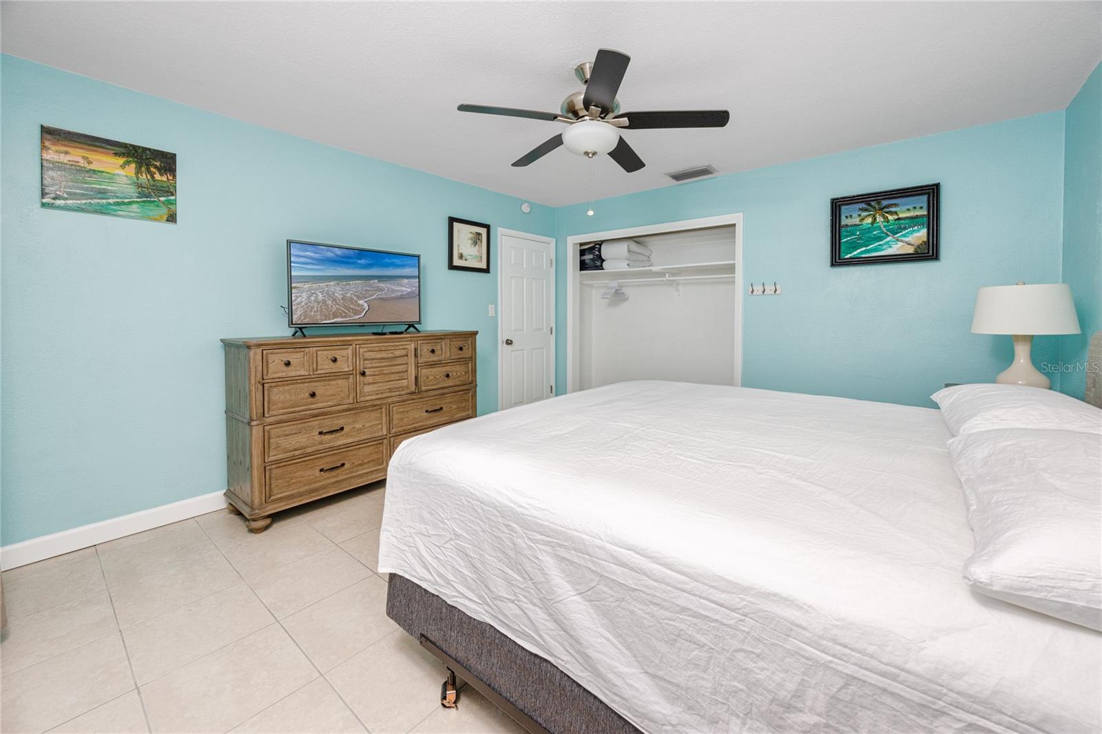 Image 16 of 51 For 11215 3rd Street E 1
