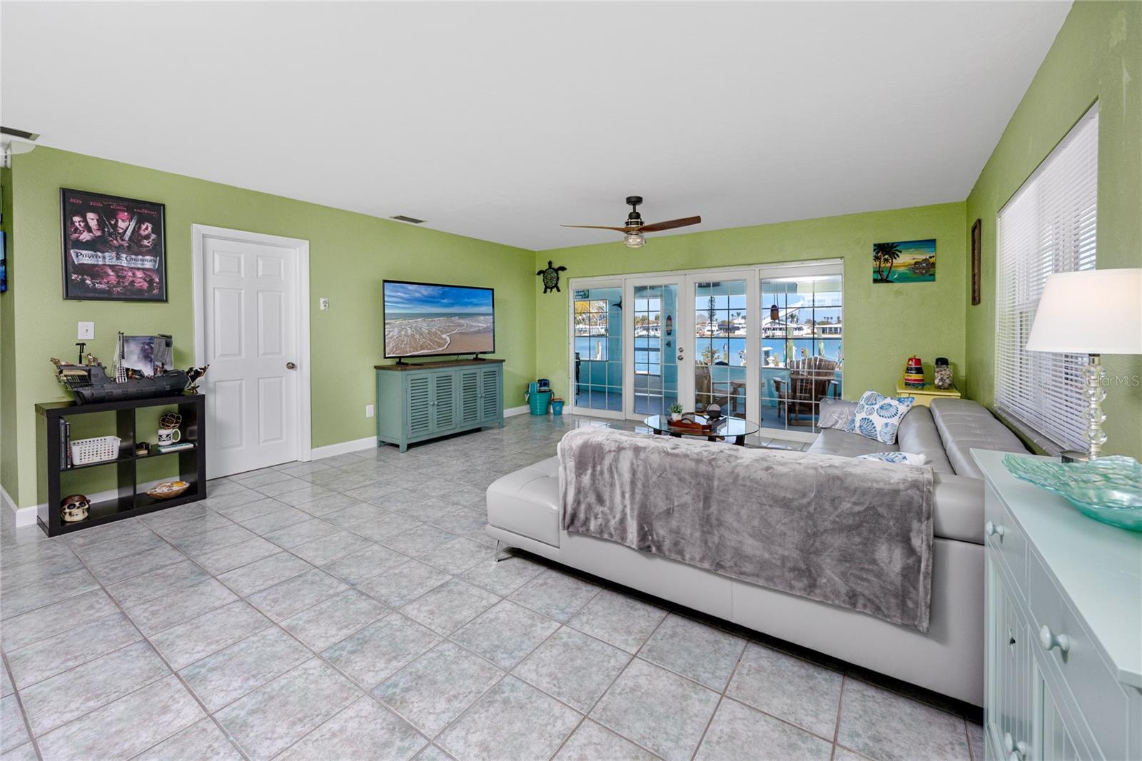 Image 4 of 51 For 11215 3rd Street E 1