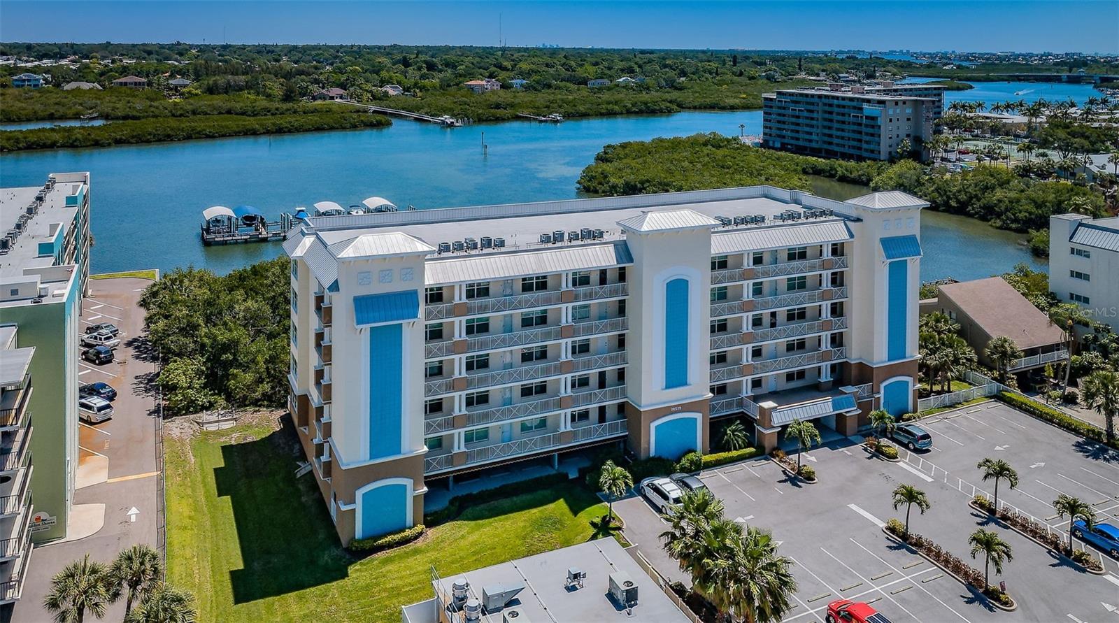 Details for 19519 Gulf Boulevard 203, INDIAN SHORES, FL 33785