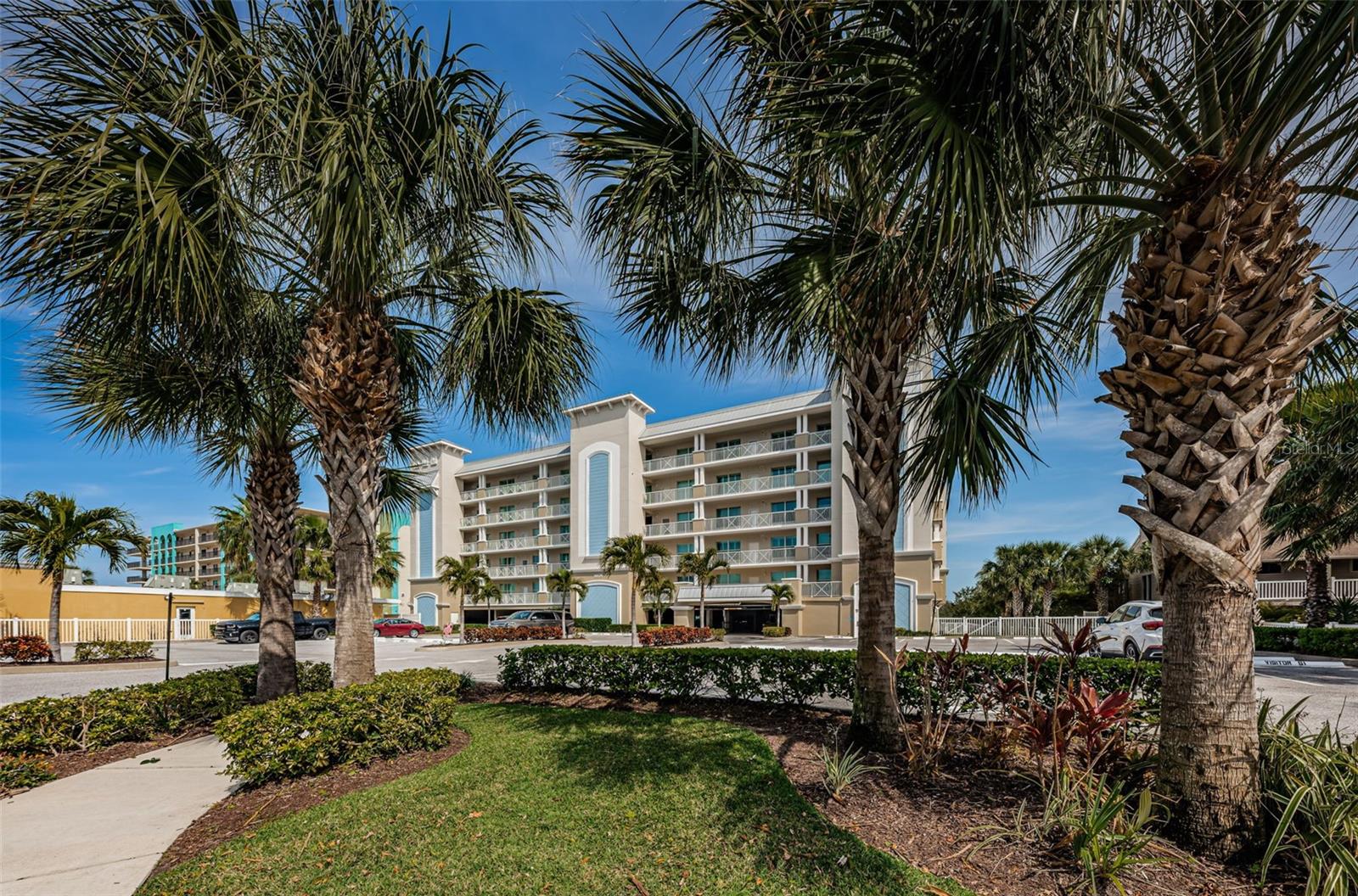 Image 79 of 80 For 19519 Gulf Boulevard 203