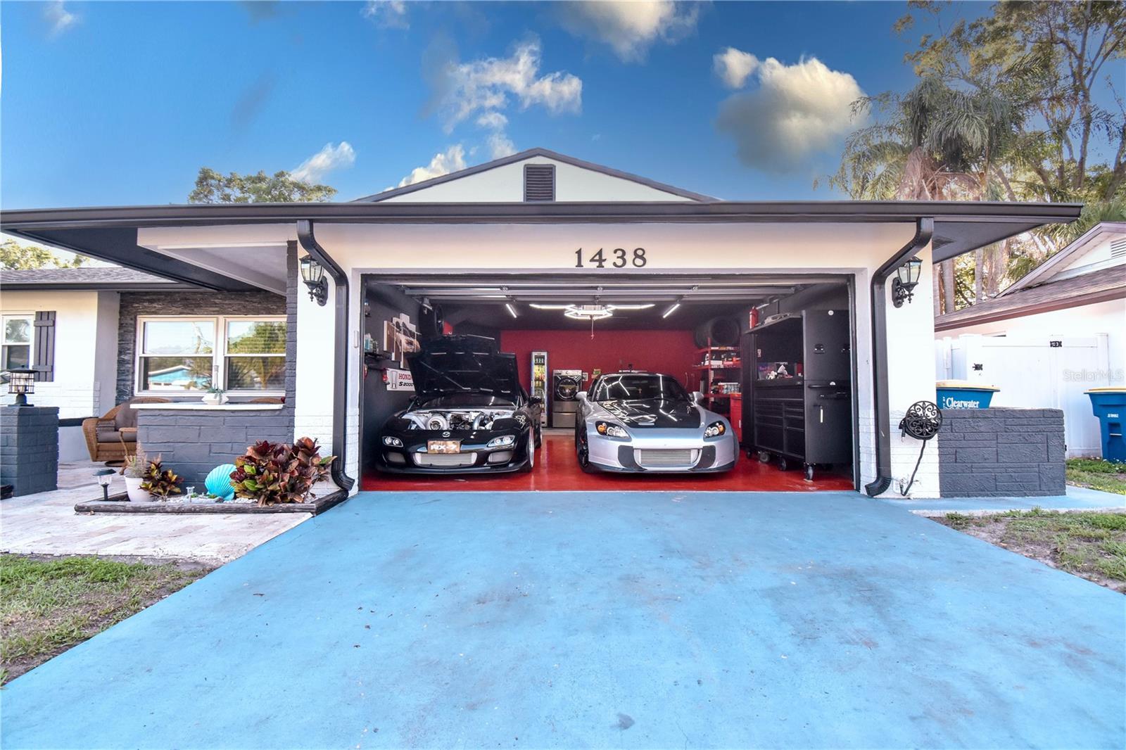 Image 3 of 35 For 1438 Hillcrest Avenue