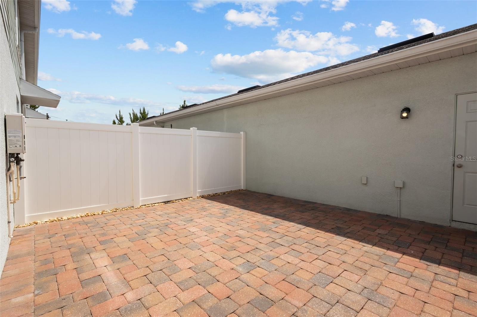 Image 13 of 50 For 2432 Hearth Drive