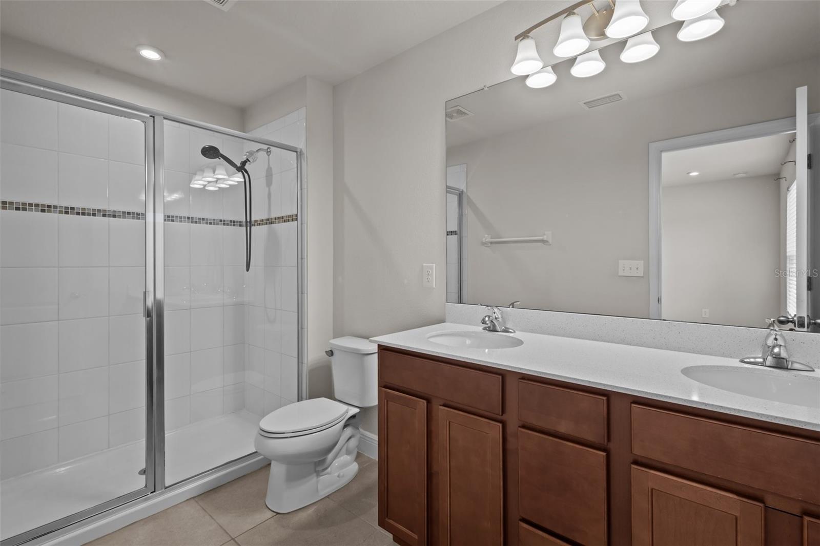 Image 21 of 50 For 2432 Hearth Drive