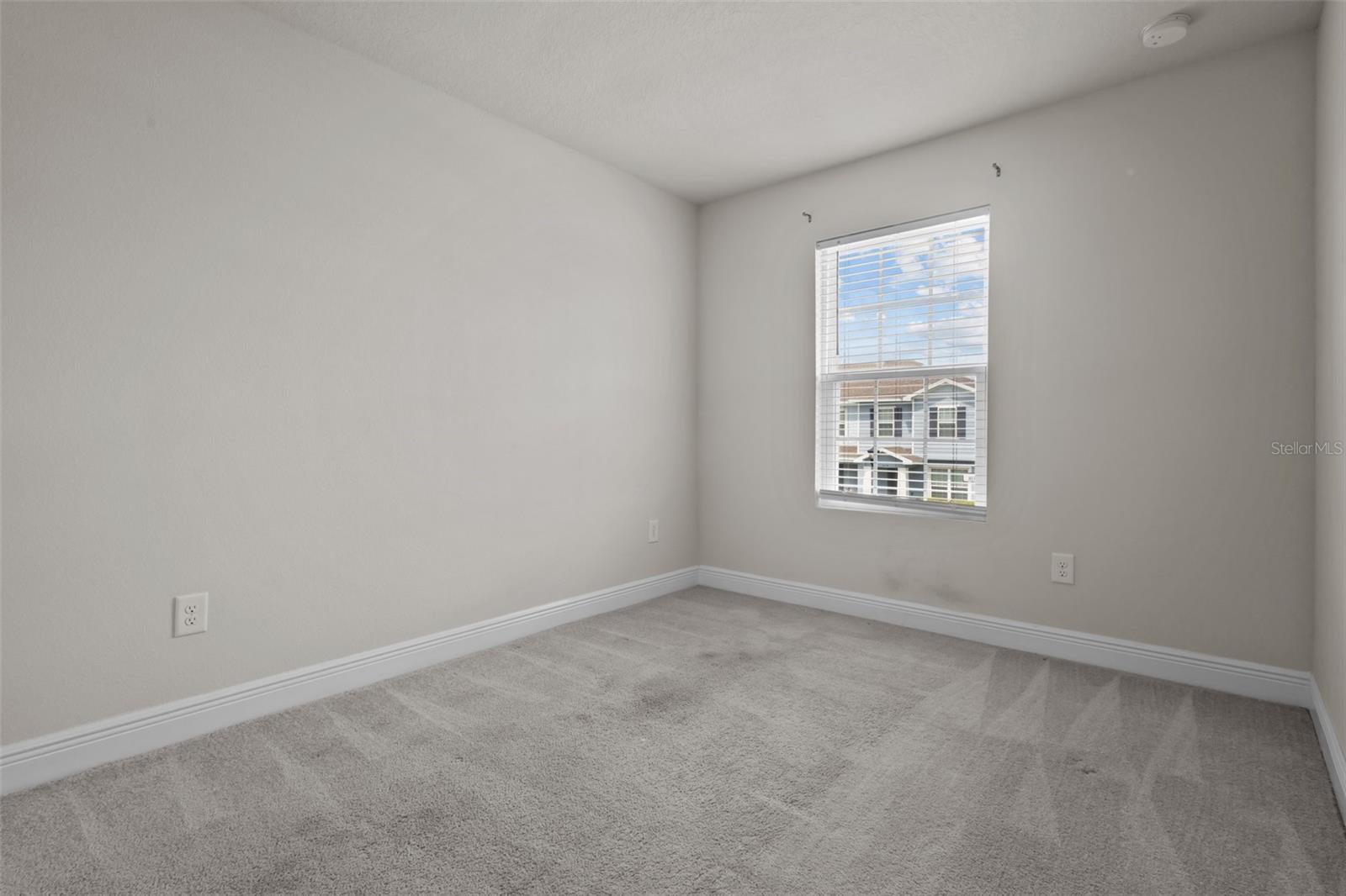 Image 24 of 50 For 2432 Hearth Drive