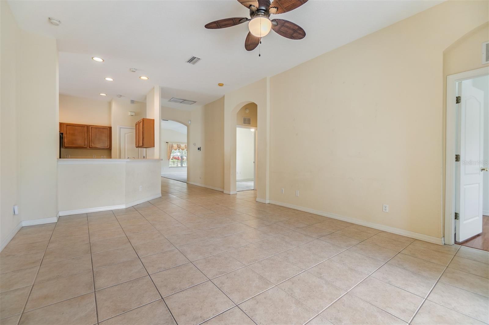 Image 10 of 43 For 5205 Lansdowne Way