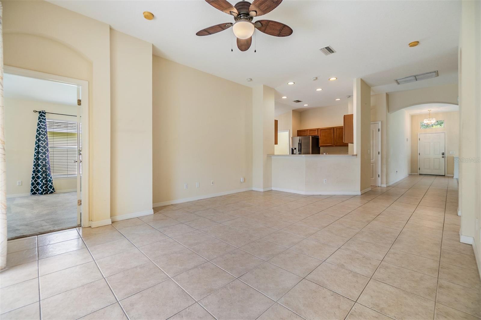 Image 12 of 43 For 5205 Lansdowne Way