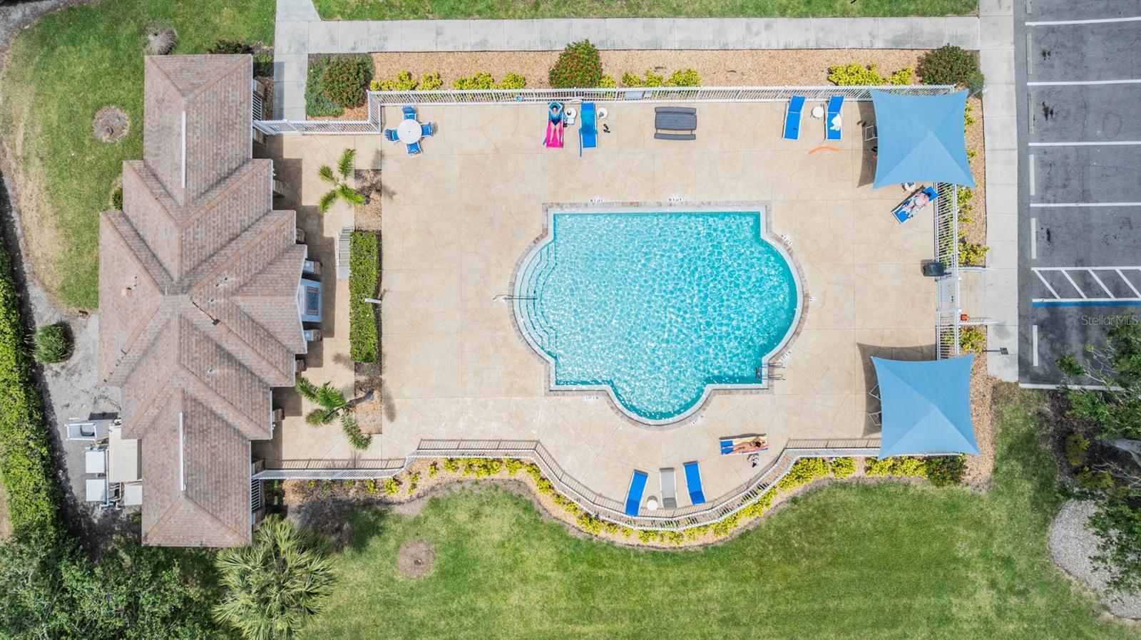 Image 2 of 43 For 5205 Lansdowne Way