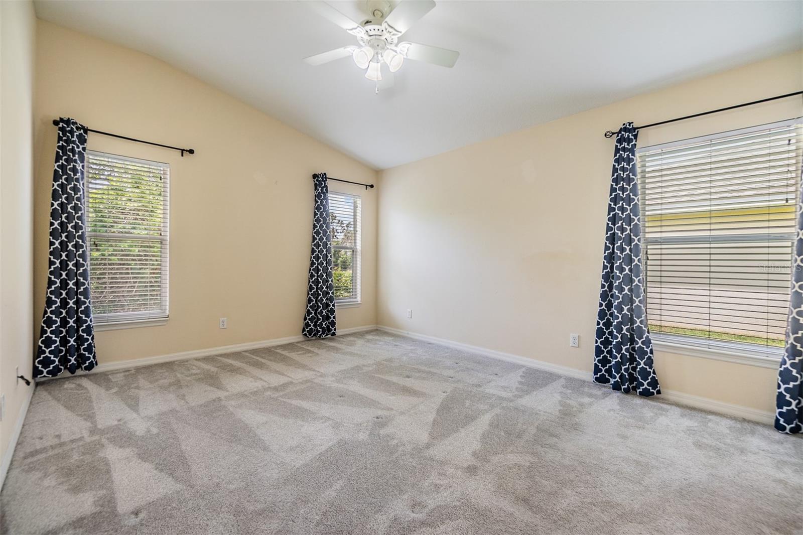 Image 21 of 43 For 5205 Lansdowne Way