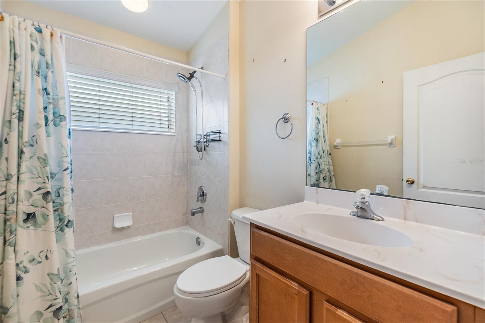 Image 30 of 43 For 5205 Lansdowne Way