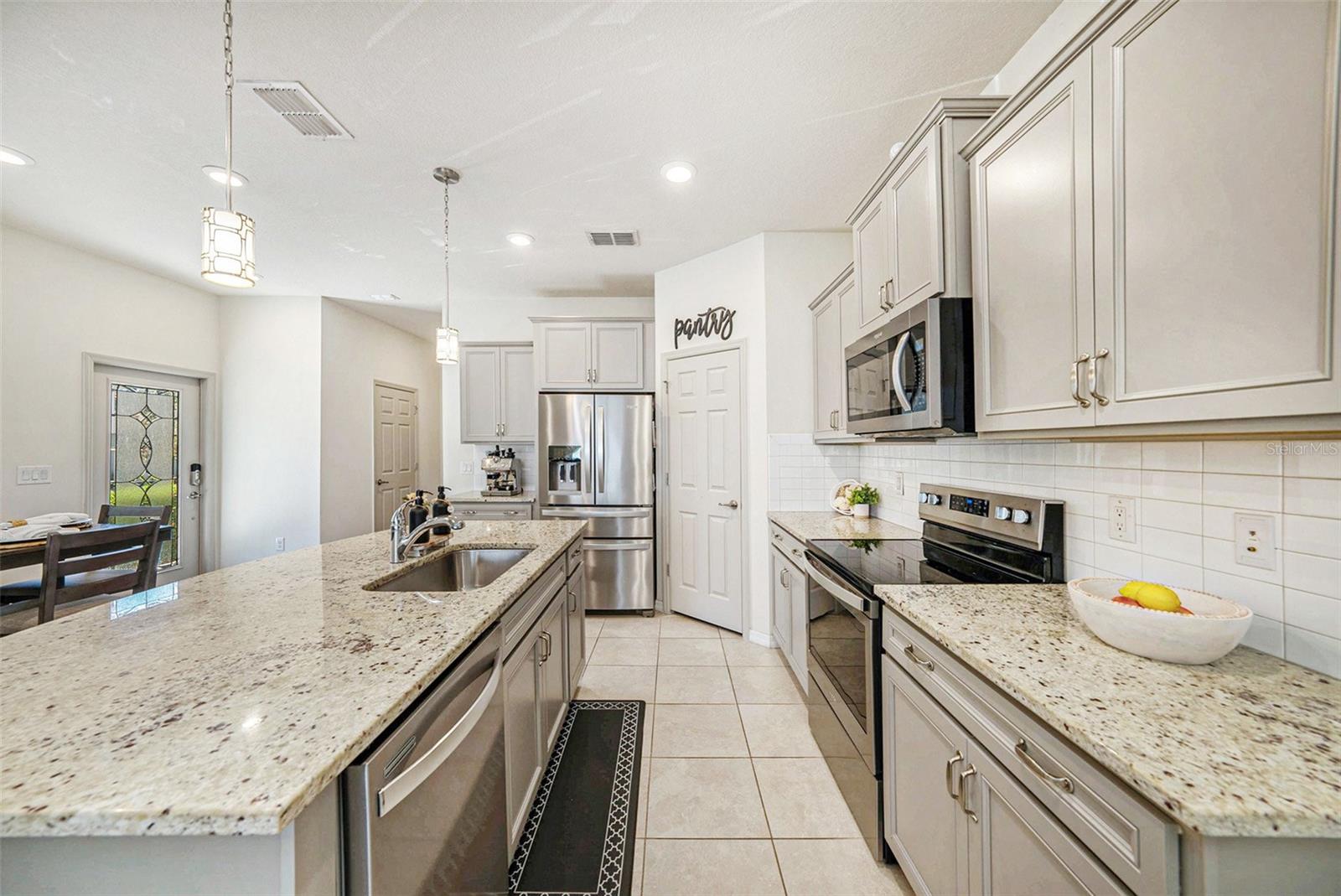 Image 12 of 32 For 5005 Blue Latan Lane
