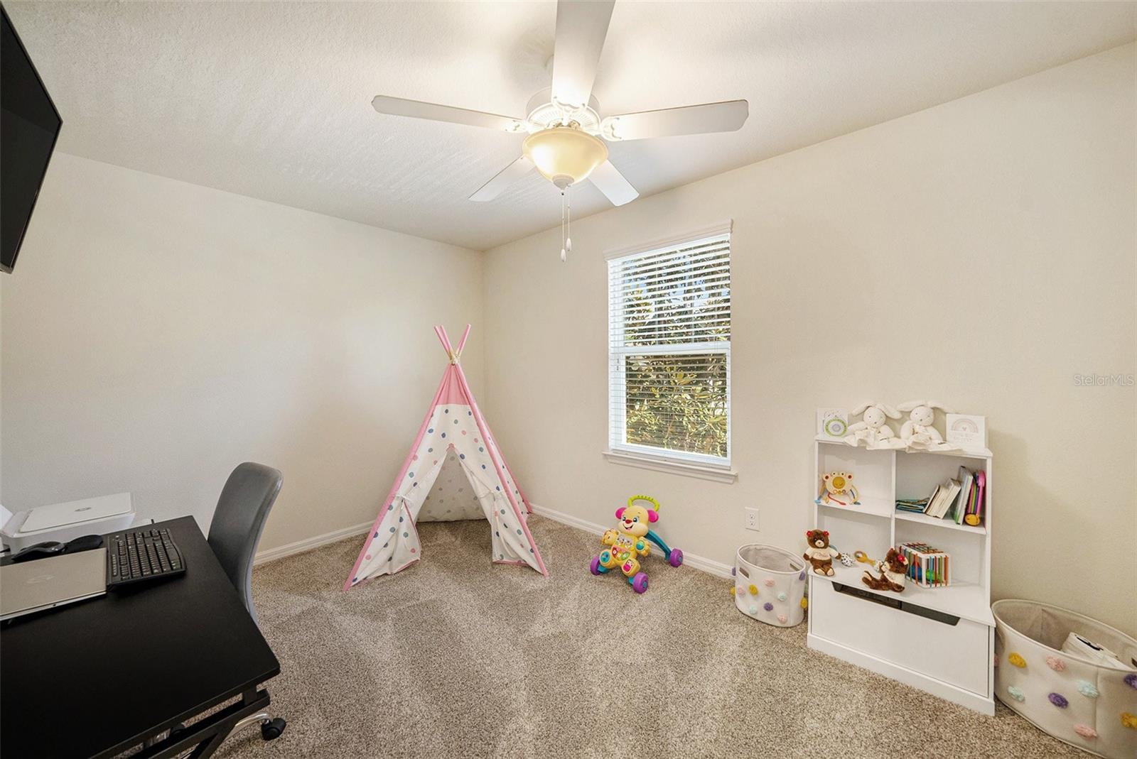 Image 22 of 32 For 5005 Blue Latan Lane
