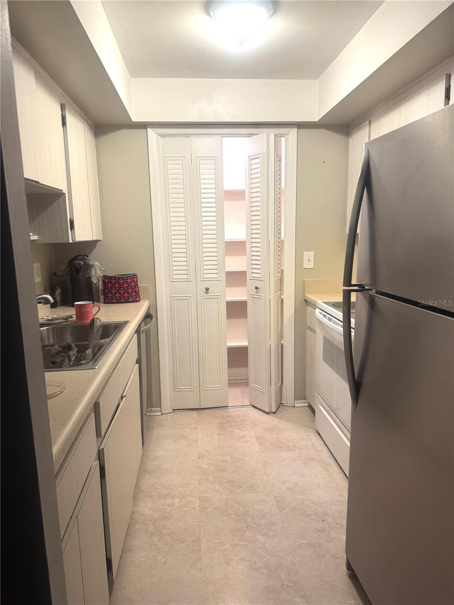 Image 12 of 20 For 2630 Pearce Drive 208