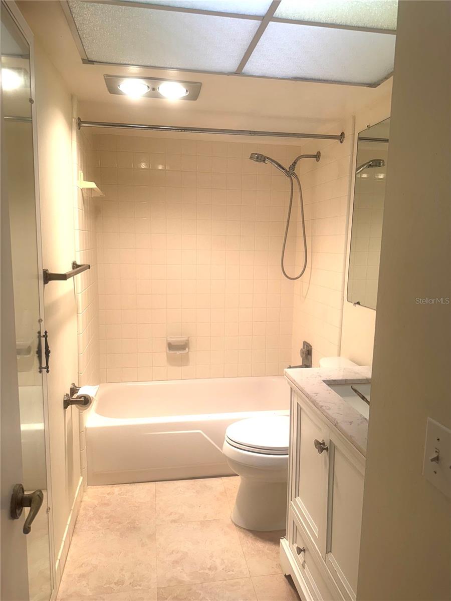 Image 13 of 20 For 2630 Pearce Drive 208