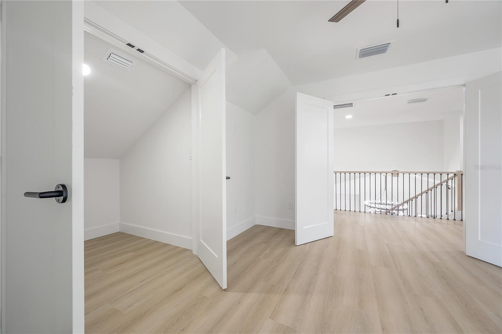 Image 36 of 47 For 2718 21st Street