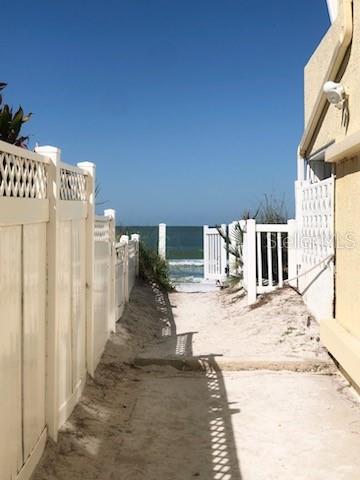 Image 5 of 17 For 8565 Gulf Boulevard 21s