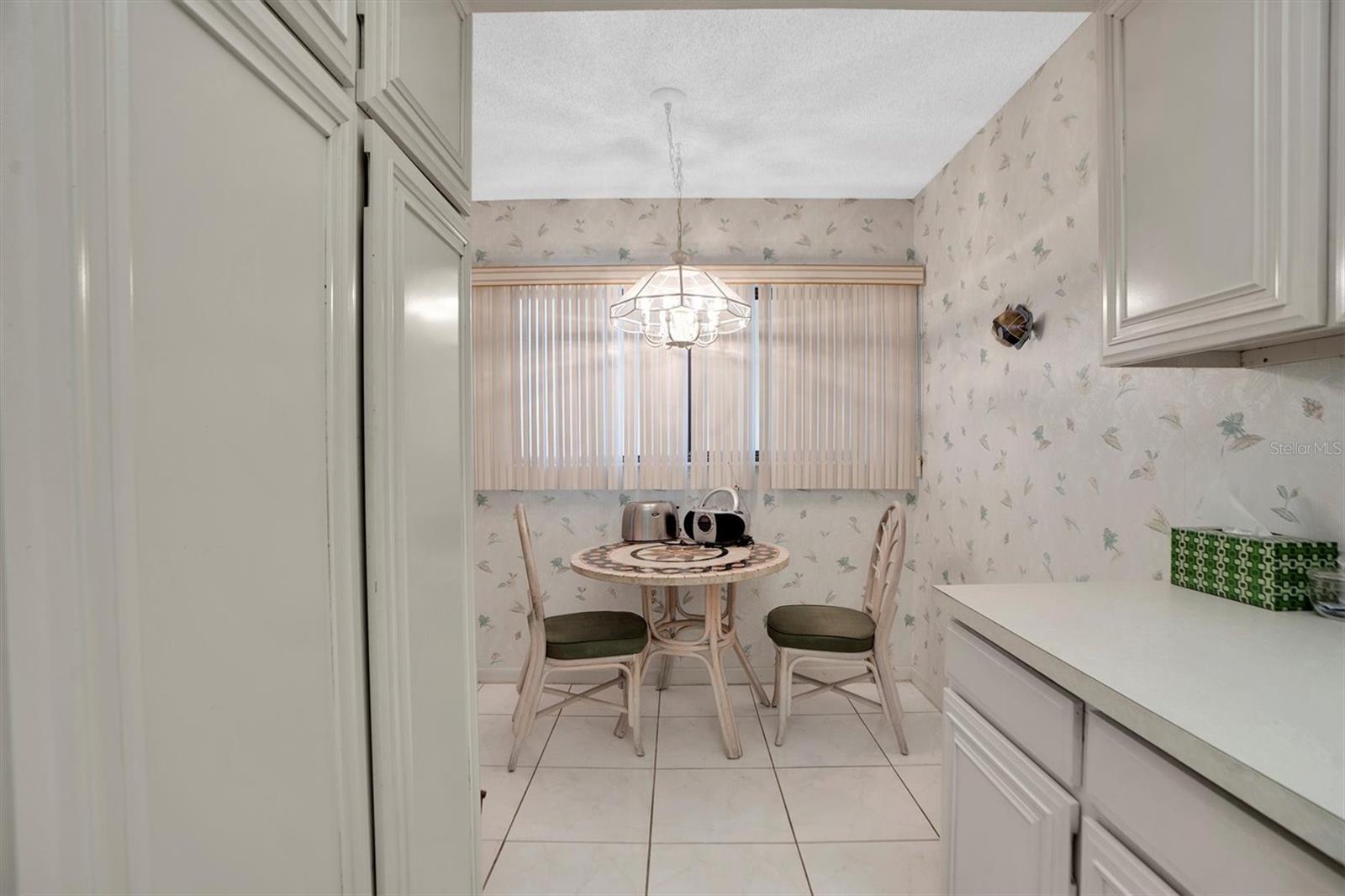 Image 18 of 41 For 7150 Sunset Way 405