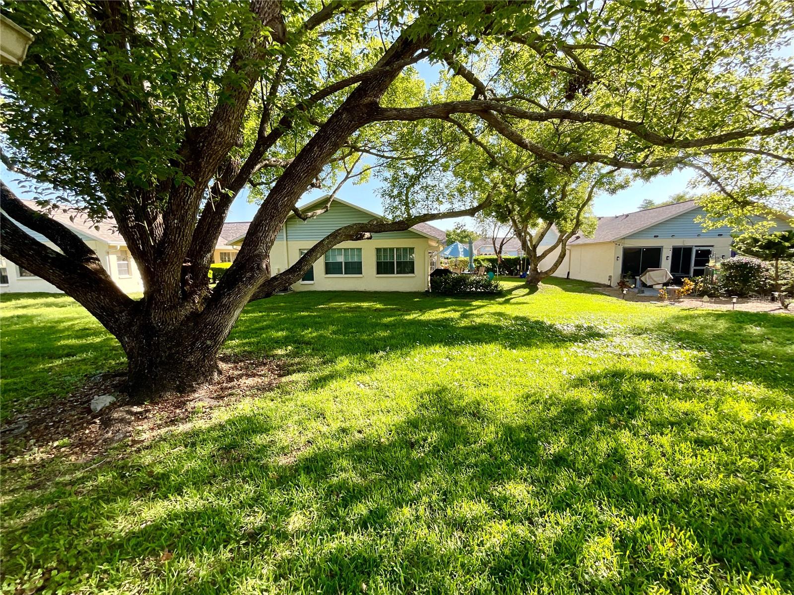 Image 29 of 43 For 4740 Carrington Court 4740