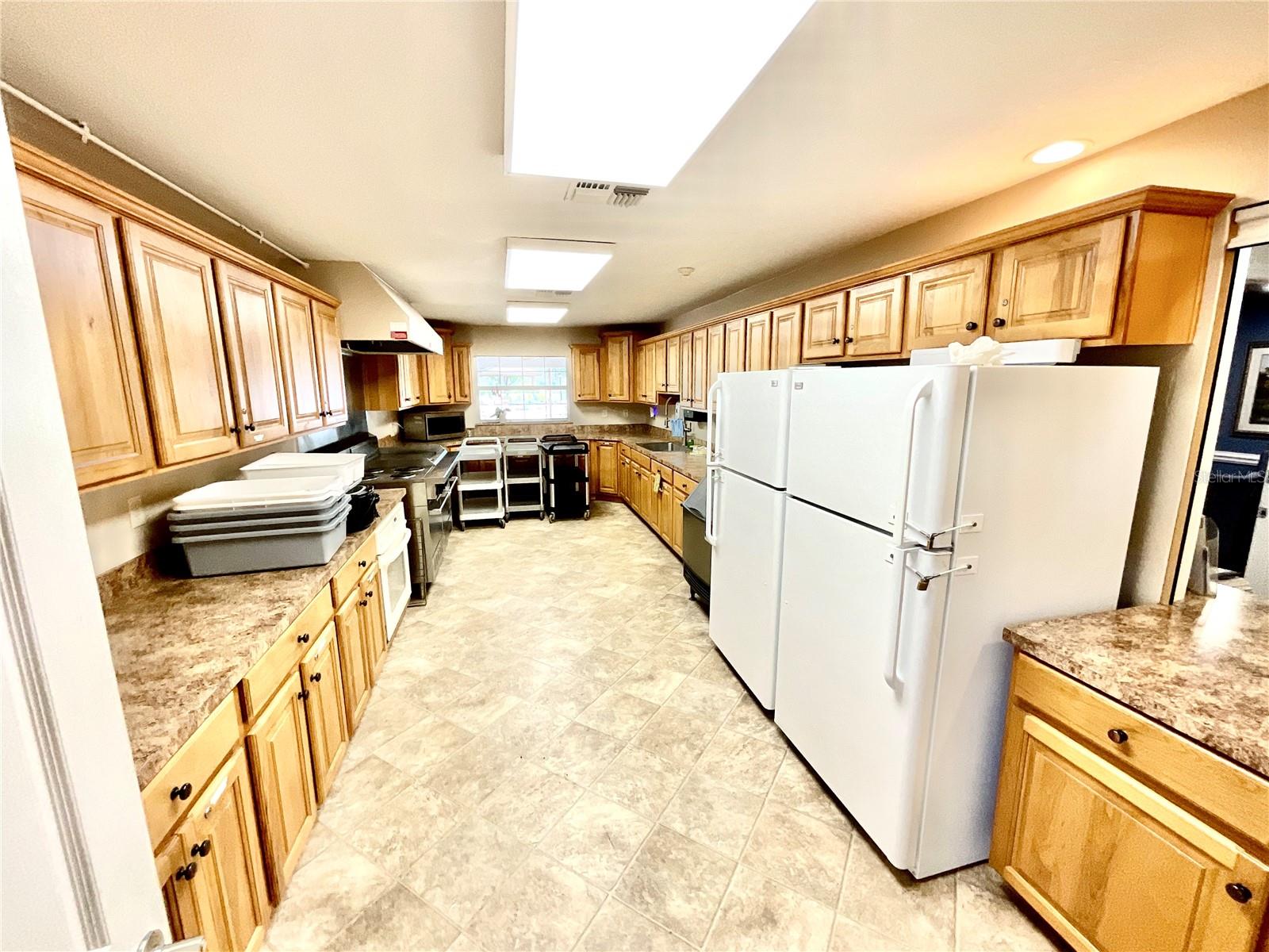 Image 38 of 43 For 4740 Carrington Court 4740