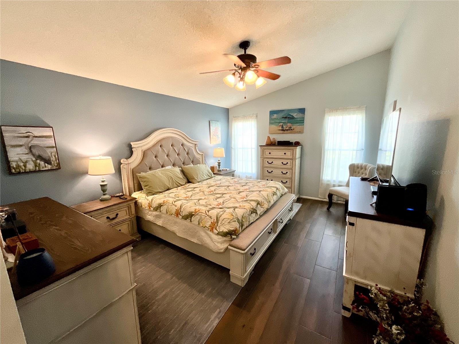 Image 6 of 43 For 4740 Carrington Court 4740