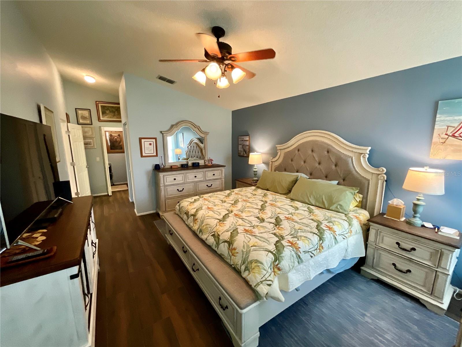 Image 7 of 43 For 4740 Carrington Court 4740