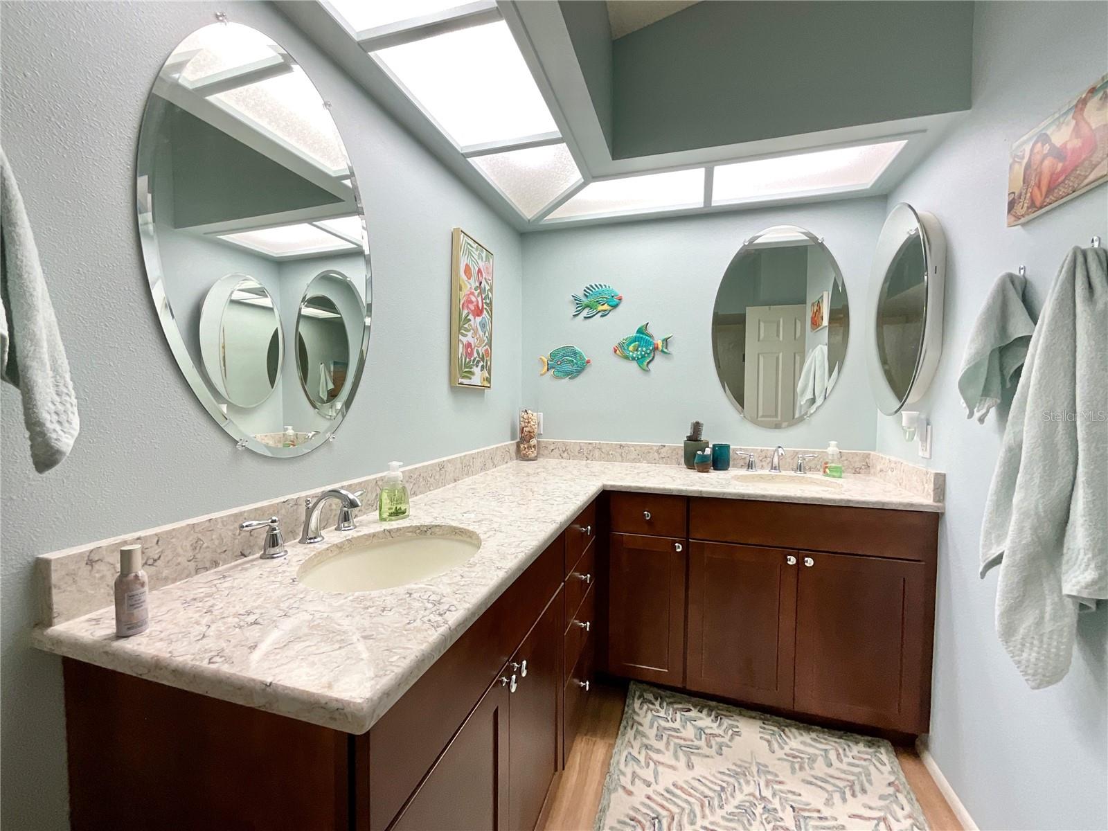 Image 9 of 43 For 4740 Carrington Court 4740