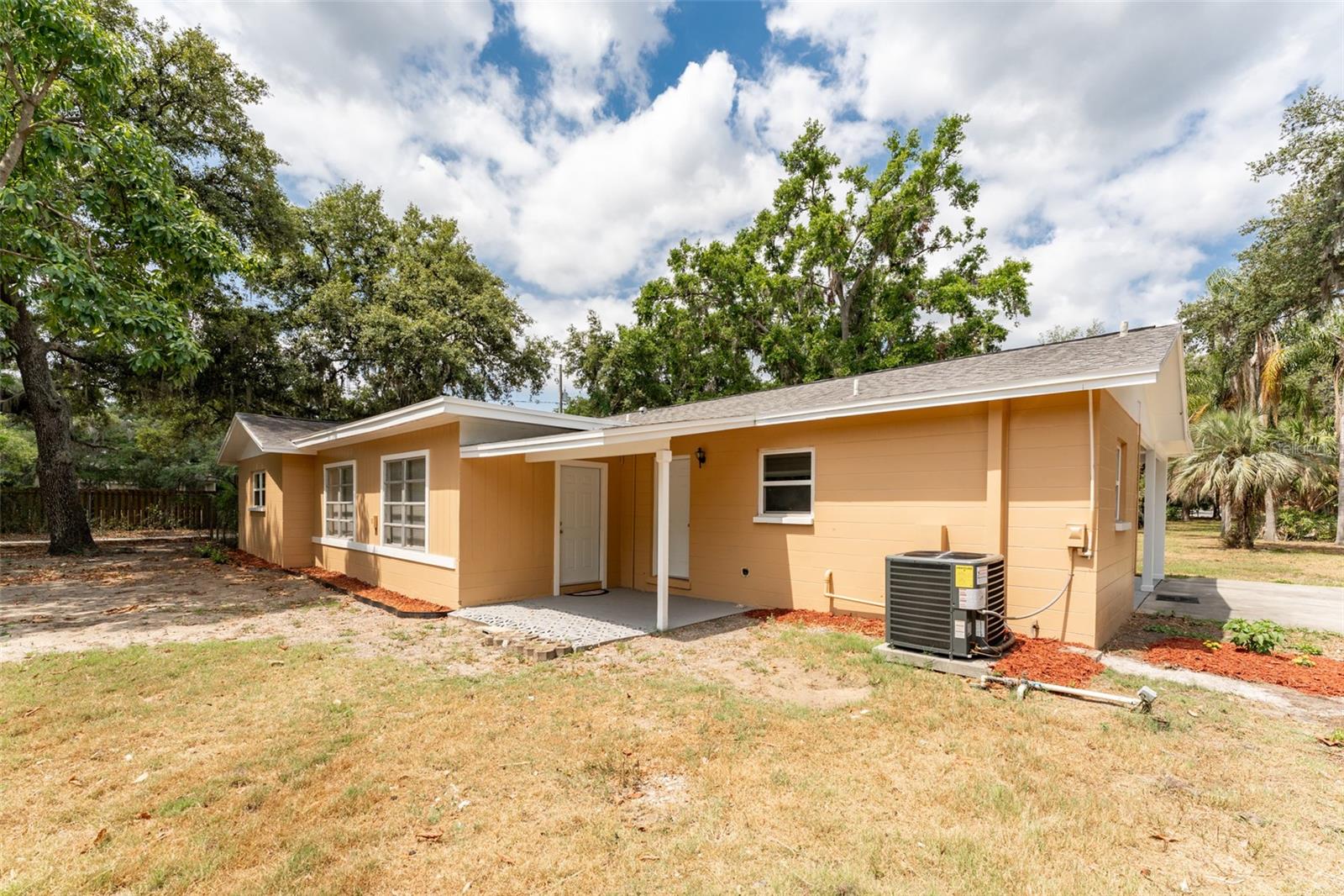 Image 7 of 45 For 4323 Culbreath Road B