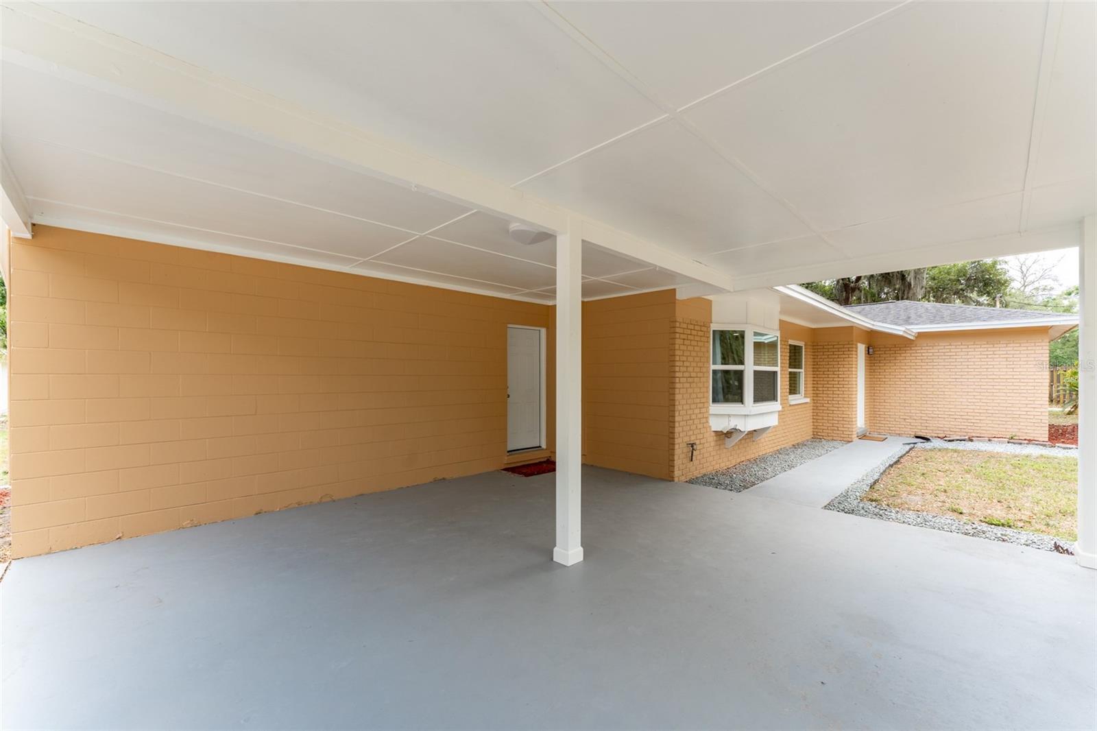 Image 8 of 45 For 4323 Culbreath Road B