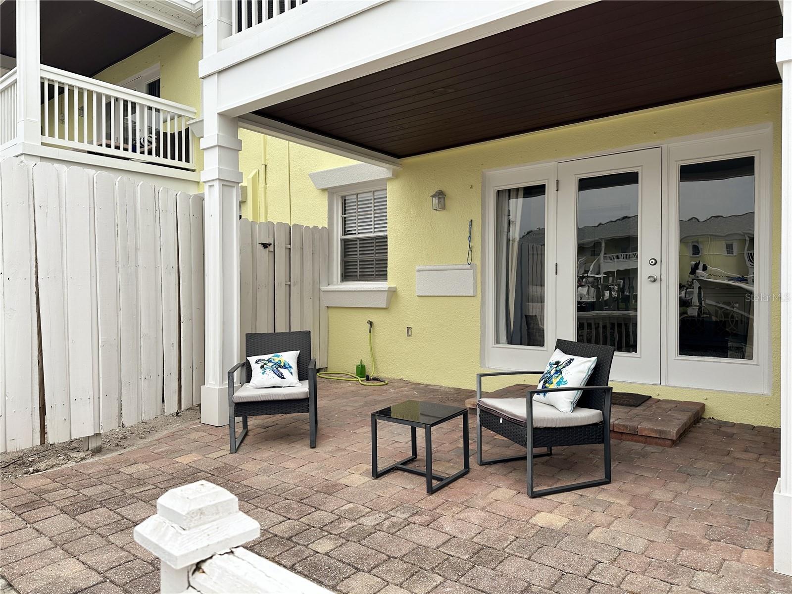 Image 15 of 32 For 5225 Coquina Key Drive Se B