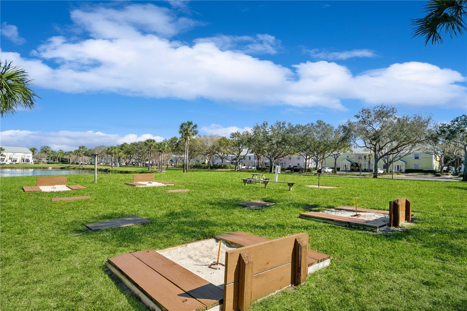 Image 26 of 32 For 5225 Coquina Key Drive Se B