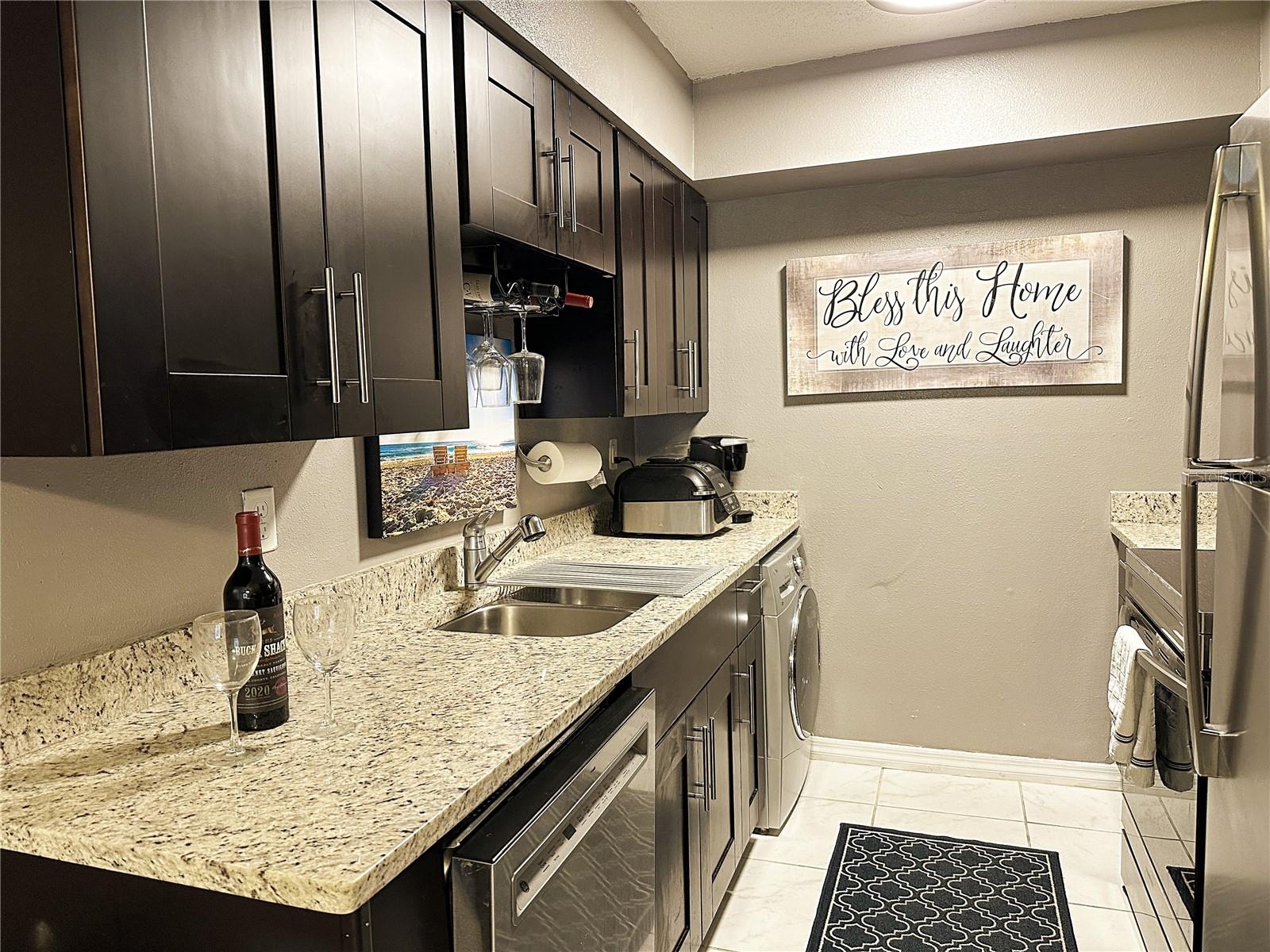 Image 8 of 32 For 5225 Coquina Key Drive Se B