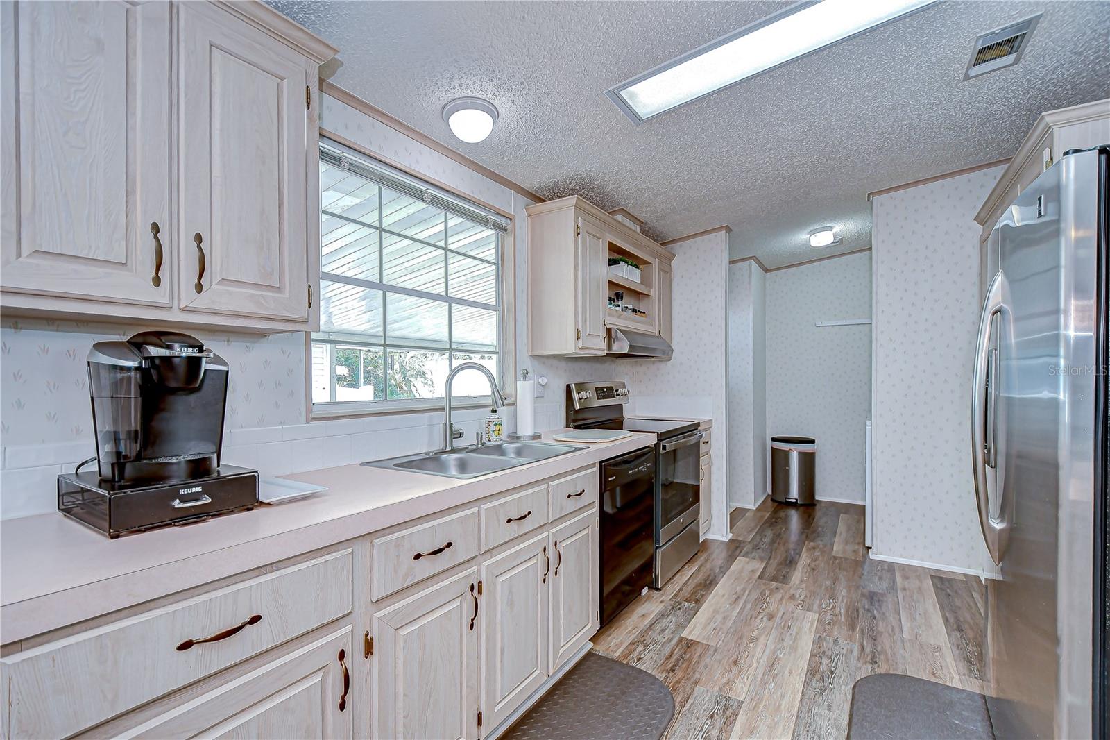 Image 7 of 25 For 5721 Apache Street